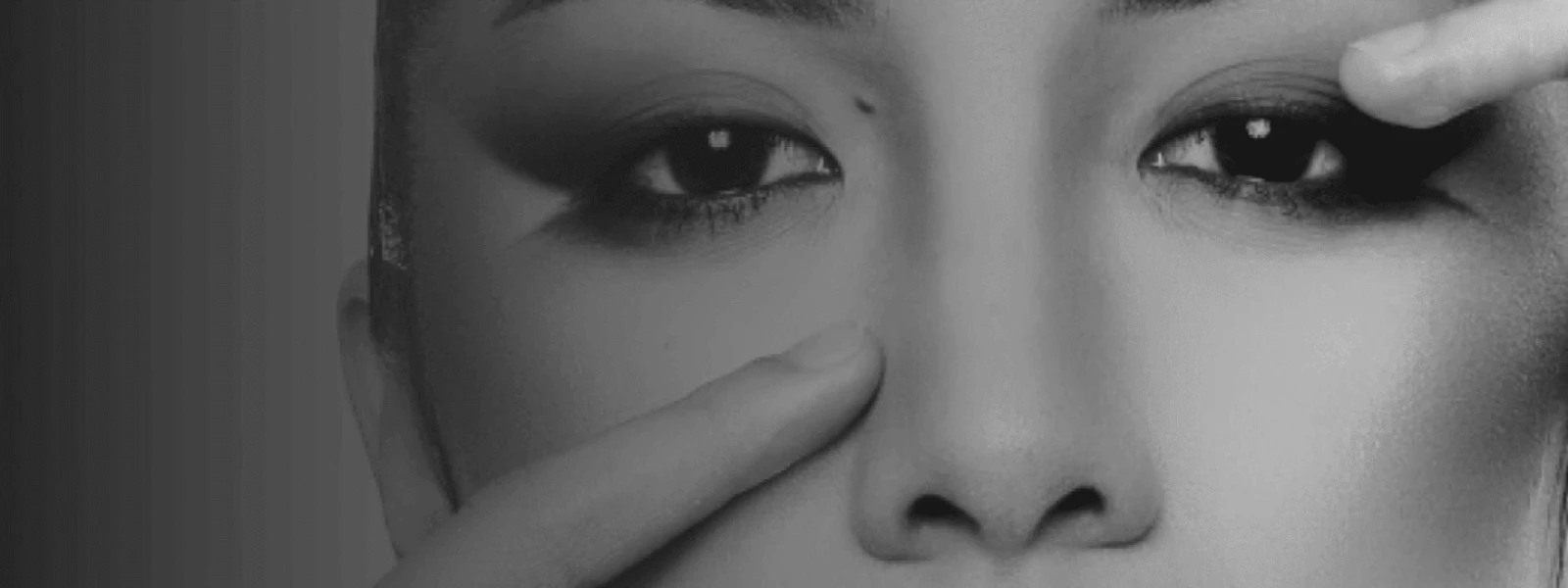 Louna's Models header