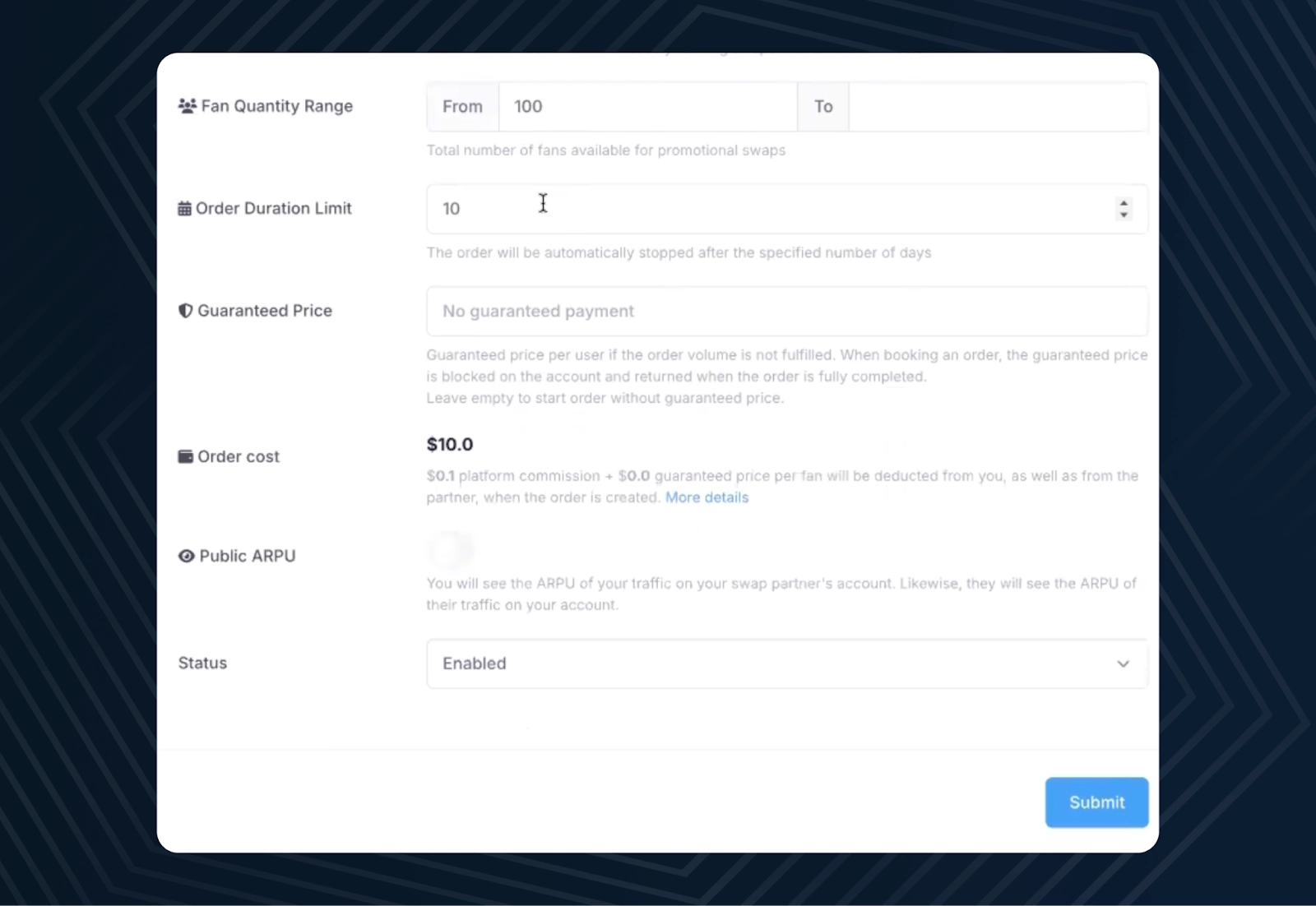 Фрагмент анкеты на OnlyTraffic с выпадающим списком 'Тип вашей страницы', где выбрана опция 'Основная (Mainstream)'