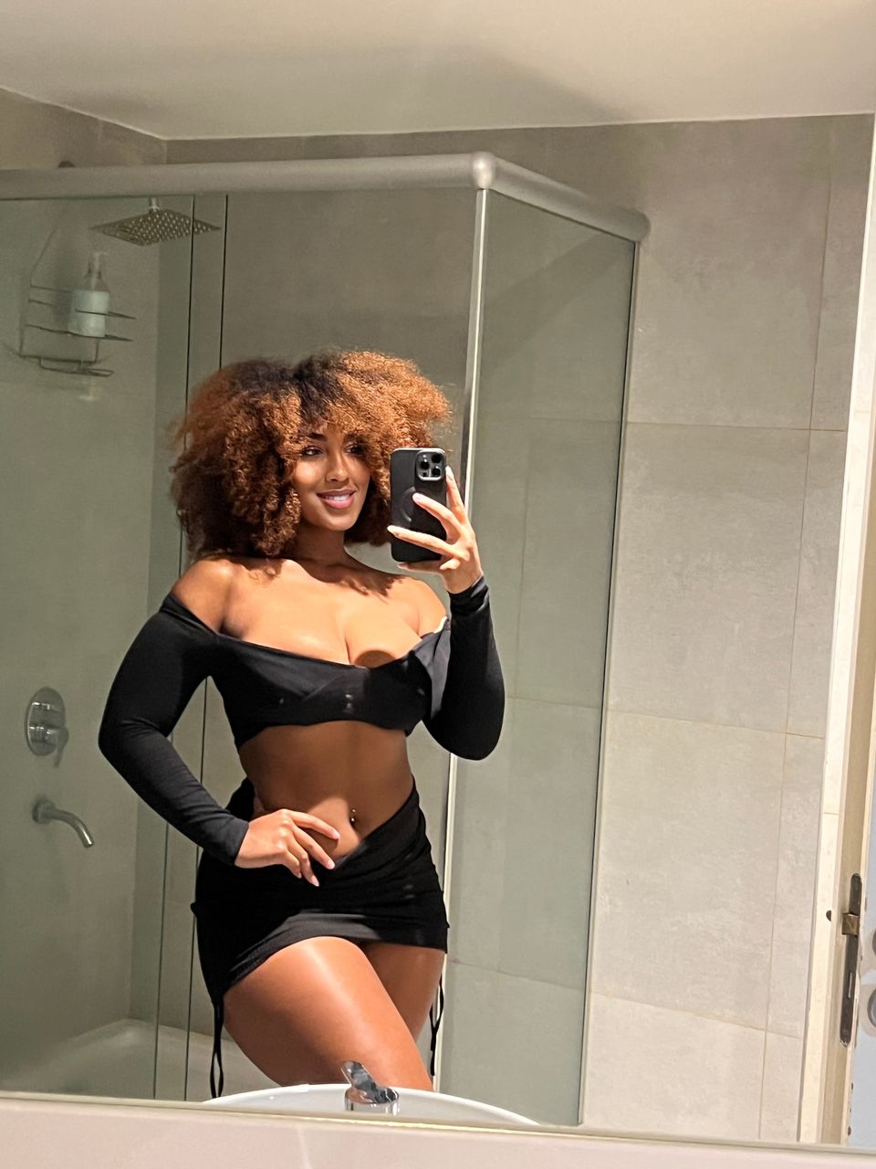 Laila La Diosa Dominicana OnlyFans photo 8
