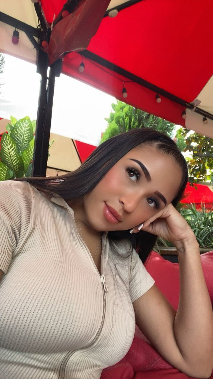 Sarah🖤hottest peruvian girl on OF🔥 preview