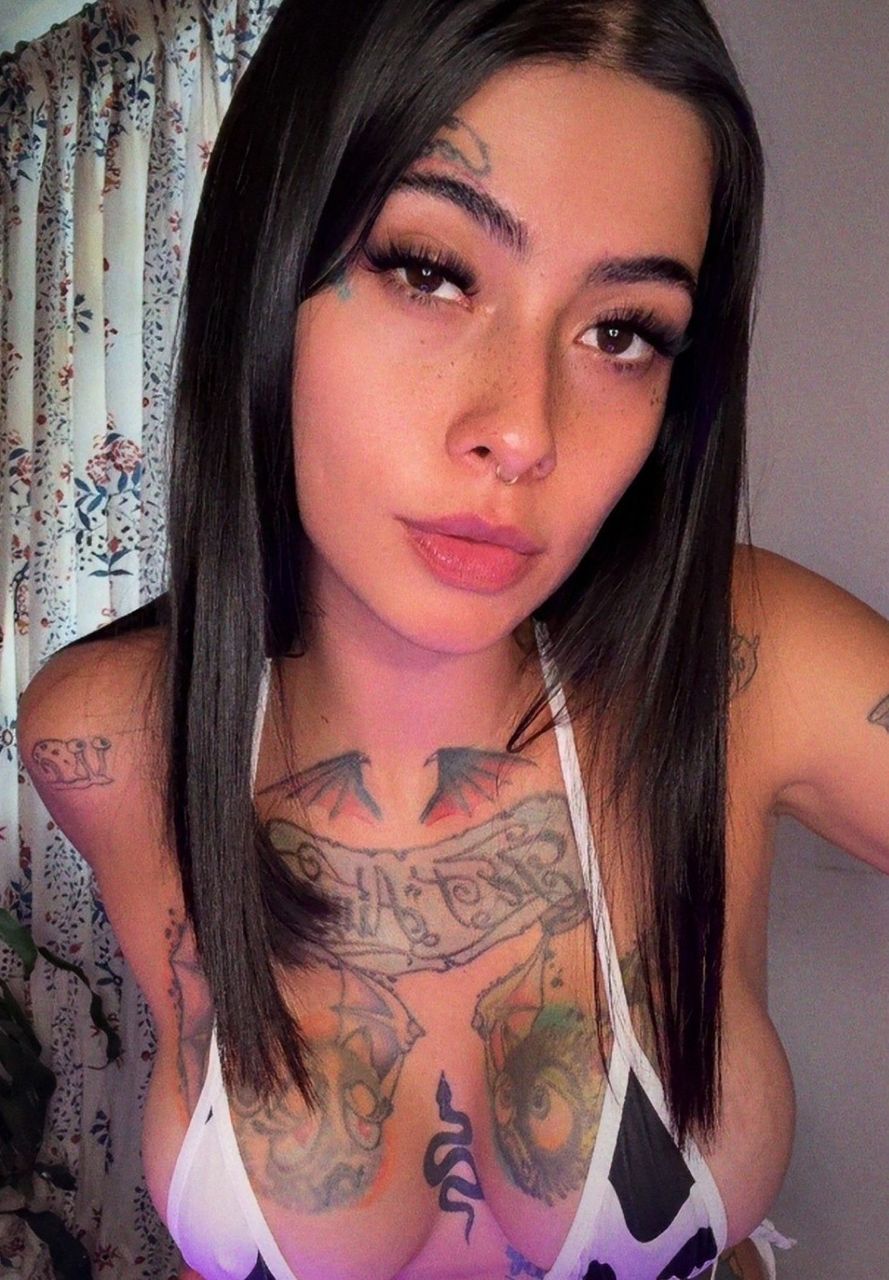 Eli 🖤