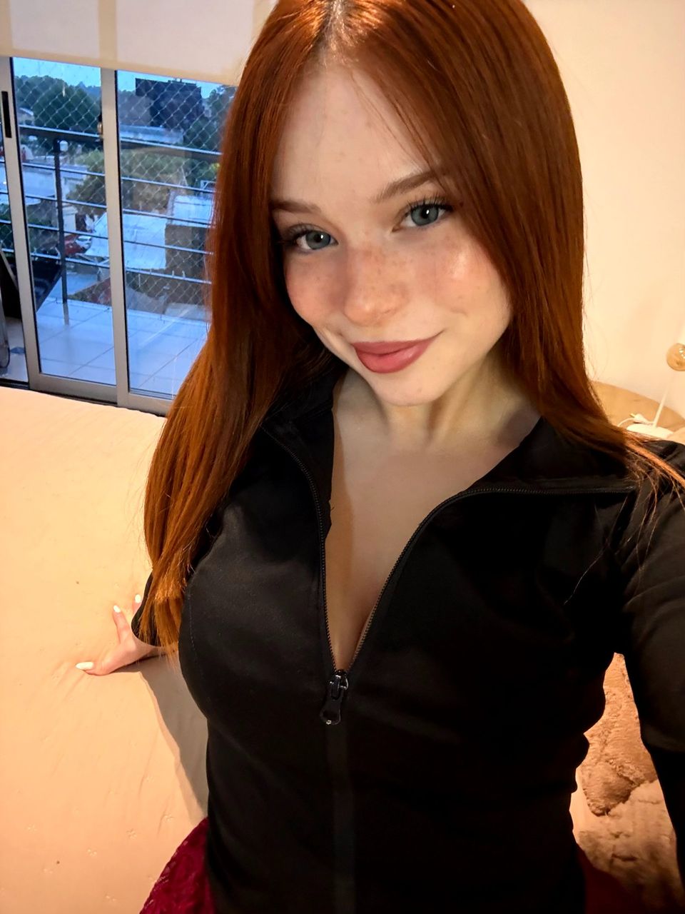 Rosie Russian OnlyFans photo 5