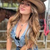 Savannah Ryan content preview 1